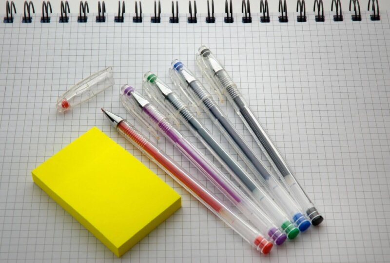 Rekomendasi Merk Pulpen Gel Terbaik yang Cocok Digunakan Anak Sekolah